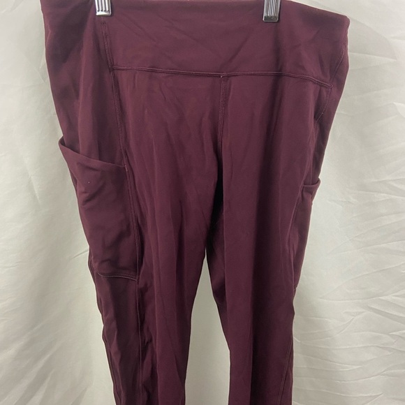 Lululemon Maroon Leggings Tights Size 8 Yoga Gym - Picture 2 of 13